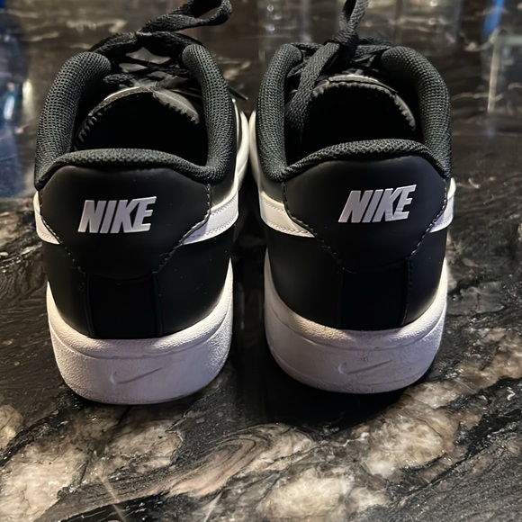 Men’s Nike Court Royale Leather Sneaker - Picture 3 of 3